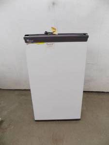 lot 42 image: Whirlpool Refrigerator