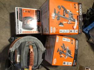 lot 18 image: Lot of Assorted Ridgid Shop Vacs Used Various Models and Conditions  Customer Returns See Pictures