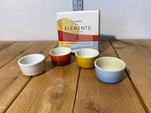 lot 21-2025 image: New in Box Retired Le Creuset 4 pack Small 3.4oz Elements Collection Ramekins in Earth Colors Finger Bowls