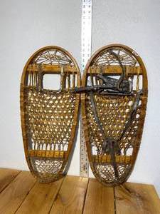 lot 46-B2025 image: WWII 1940s CA Lund Teardrop Shaped Snowshoes Made in Hastings Minnesota