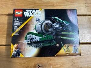 lot 61-B2025 image: New in Box, Soon to Retire Lego Set 75360 Star Wars Yodas Jedi Starfighter