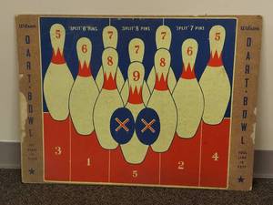 lot 33U image: Vintage Wilson Dart Bowl Sports Game Board