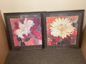 lot 42U image: Artist Facsimile Signed Floral Painting Pair
