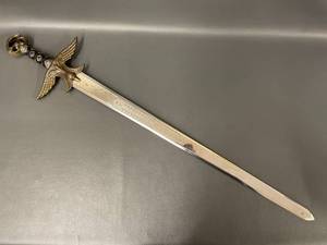 lot 8N image: Decorative Lohengrin Sword with Ornate Details