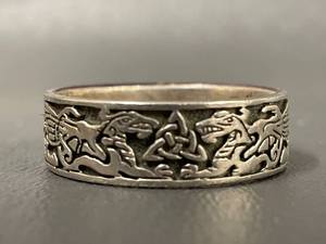 lot 14R image: Huge Celtic Dragon Sterling Silver Band Ring Size 15.5