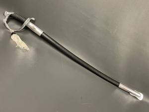 lot 25N image: US Marine Corps Dress Sword Ceremonial