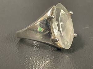 lot 46R image: Sterling Silver Ring with Large Clear Stone