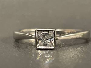 lot 151R image: Sterling Silver Princess-Cut Cubic Zirconia Ring