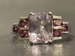 lot 152R image: Elegant Sterling Silver Ring with Pink Gemstones Size 9.25