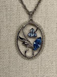 lot 26B image: Vintage Floral Blue Rhinestone Sterling Silver 925 Pendant