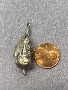 lot 79B image: Vintage Pear-Shaped Sterling Silver 925 Pendant