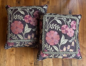 lot 100 image: Pair of Floral Accent Pillows