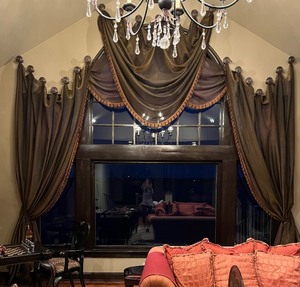 lot 84 image: Amazing Curtains