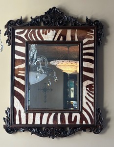 lot 54A image: Amazing Mirror