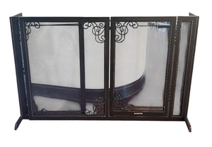 lot 36 image: FRONTGATE Expandable Mesh Pet Gate