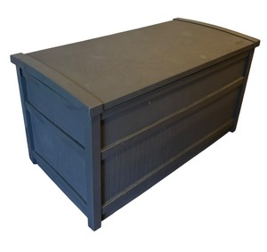 lot 149 image: Suncast Storage Trunk