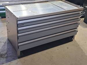 lot 30 image: C Tech Manufacturing Metal Storage Box 4-drawer