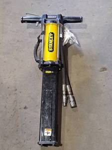 lot 51 image: Stanley SPL31 Jackhammer