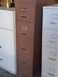 lot 145 image: Metal File Cabinet 5-drawer