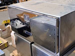lot 27 image: Protech Metal Storage Box with Keys
