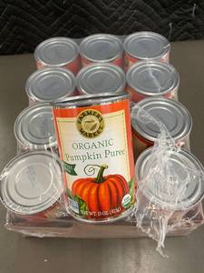 lot 8 image: 12-Pack of Organic Pumpkin Puree Cans, 15 oz Each