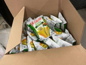 lot 257 image: 24 Bags of Veggie Straws