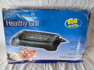 lot 47 image: Handy Gourmet Healthy Grill Electric Grill