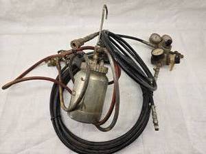 lot 109 image: Paint Sprayer And Acc.