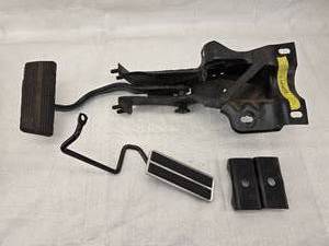 lot 115 image: 68 Chevelle New Brake Pedal, Gas Pedal and Spring Perches