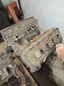 lot 17 image: Core Ford 4.6L Engine