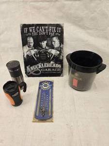 lot 151 image: Misc. Collectables and Thermal Mugs