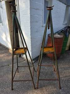 lot 11 image: (2) Heavy Duty Adjustable Support Stands