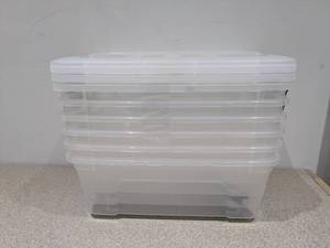 lot 9 image: NEW IRIS BUCKLE-UP STORAGE SET (6 CONTAINERS  3 LIDS)