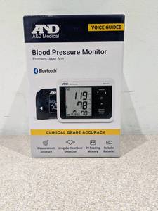 lot 70 image: A&D MEDICAL BLOOD PRESSURE MONITOR