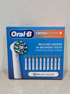lot 85 image: ORAL-B CROSSACTION X REPLACEMENT BRUSH HEADS (10PK.)