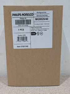 lot 93 image: PHILIPS NORELCO ULTIMATE PRECISION ALL-IN-ONE TRIMMER