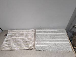 lot 129 image: LUXURY COTTON FASHION BATHMAT MACHINE WASHABLE