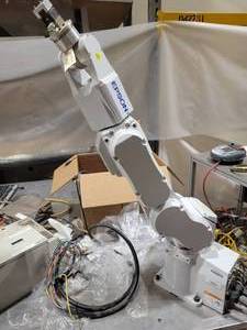 System of Robot Arms (547130) System of Five Robot Arms, Five Controllers, and a Pad, *Untested/As Is, See Decription