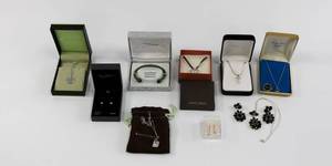 lot 46 image: Sterling Silver (.925) Costume Jewelry Lot