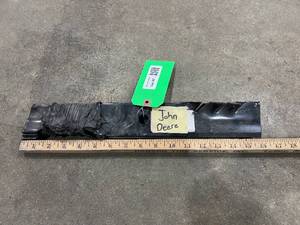 lot 9947 image: Mower Blades, John Deere