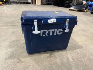 lot 9958 image: RTIC Cooler  Parts or Repair