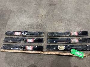 lot 9944 image: Mower Blades, John Deere