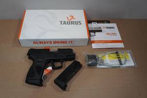 lot 1G image: NEW Taurus G2C .40 S&W Semi-Auto Pistol - 2 Magazines