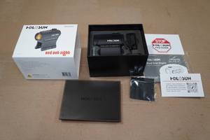 lot 109 image: Holosun Red Dot Sight