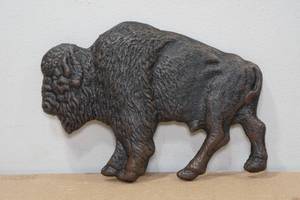 lot 117 image: Cast Iron Buffalo Wall Art
