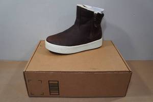 lot 127 image: Baffin Liberty Womens Boots -Size 9