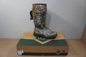 lot 133 image: Muck Boots Mens Arctic Grip Boots -Size 8