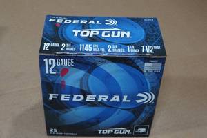 lot 175 image: 25 Federal Top Gun 12 Gauge 2-34 7-12 Shot Shotshells