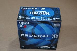 lot 176 image: 25 Federal Top Gun 12 Gauge 2-34 7-12 Shot Shotshells