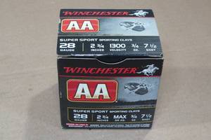 lot 183 image: 25 Winchester AA 28 Gauge 2-34 7-12 Shot Shotshells